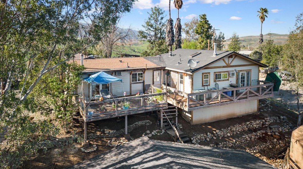 11071 View Ln, Corona, CA 92883-5140