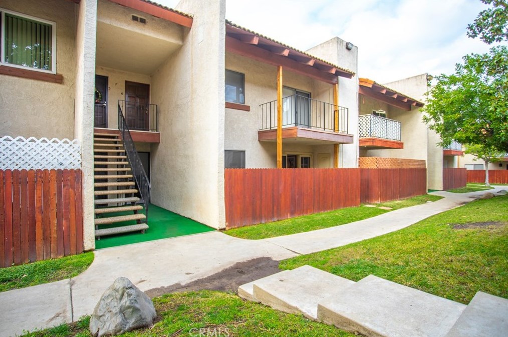 23659 Golden Springs Dr #2f, Pomona, CA 91765