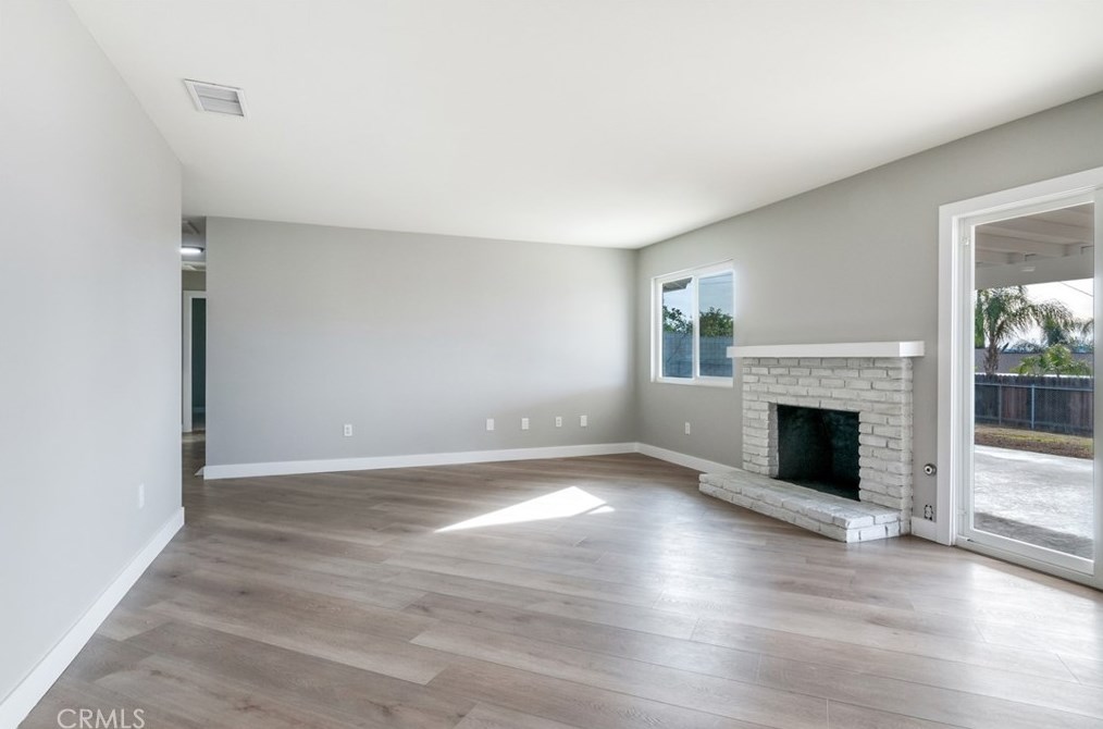 25031 Fran Lou Dr, Moreno Valley CA  92557-5202 exterior