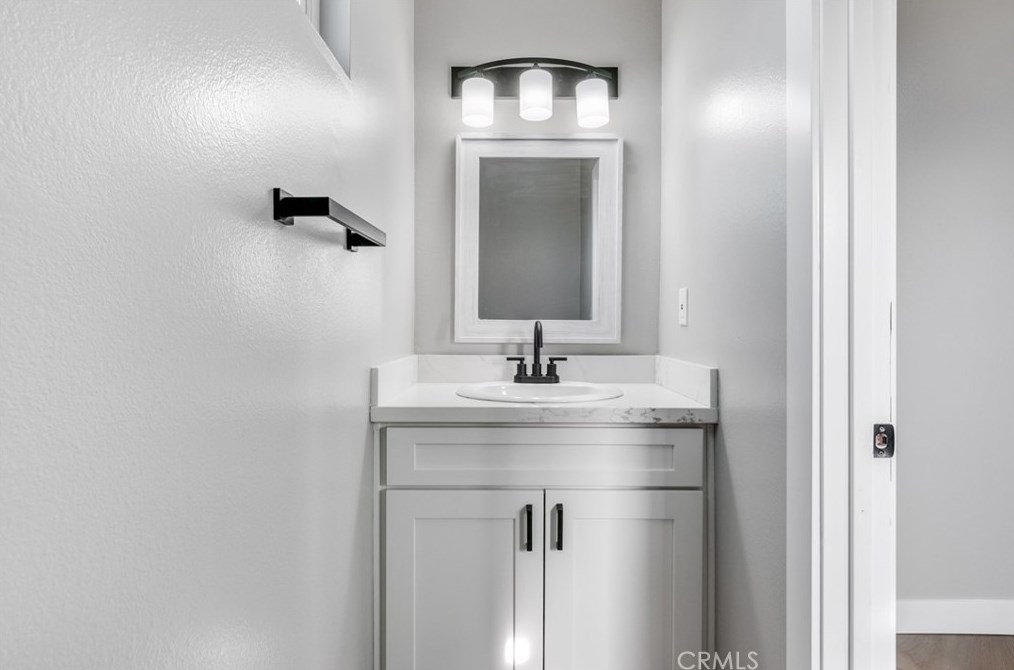 25031 Fran Lou Dr, Moreno Valley CA  92557-5202 exterior