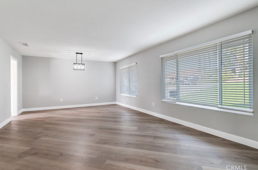 25031 Fran Lou Dr, Moreno Valley CA  92557-5202 exterior