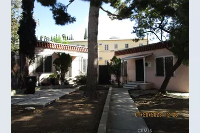 1802 N Western Avenue, Los Angeles, CA 90027 - Photo 8