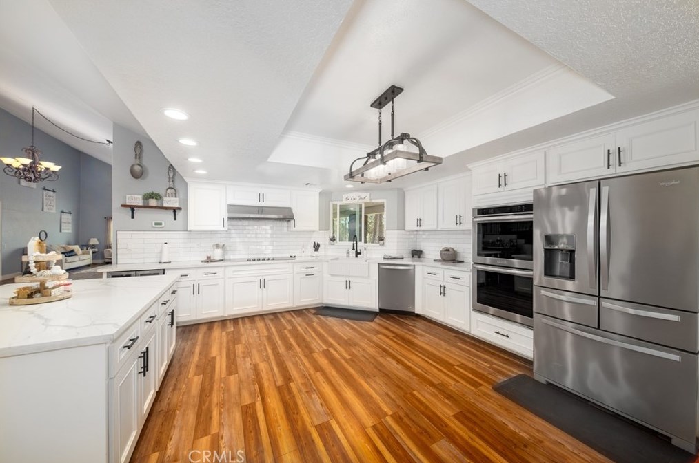 14824 Sunrise Hill Rd, Riverside, CA 92508