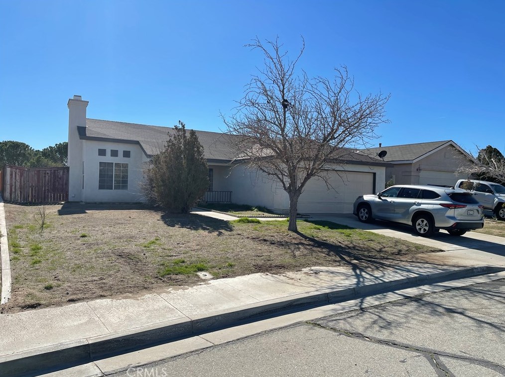 1024 Barrington Ave, Tropico Village, CA 93560-6654
