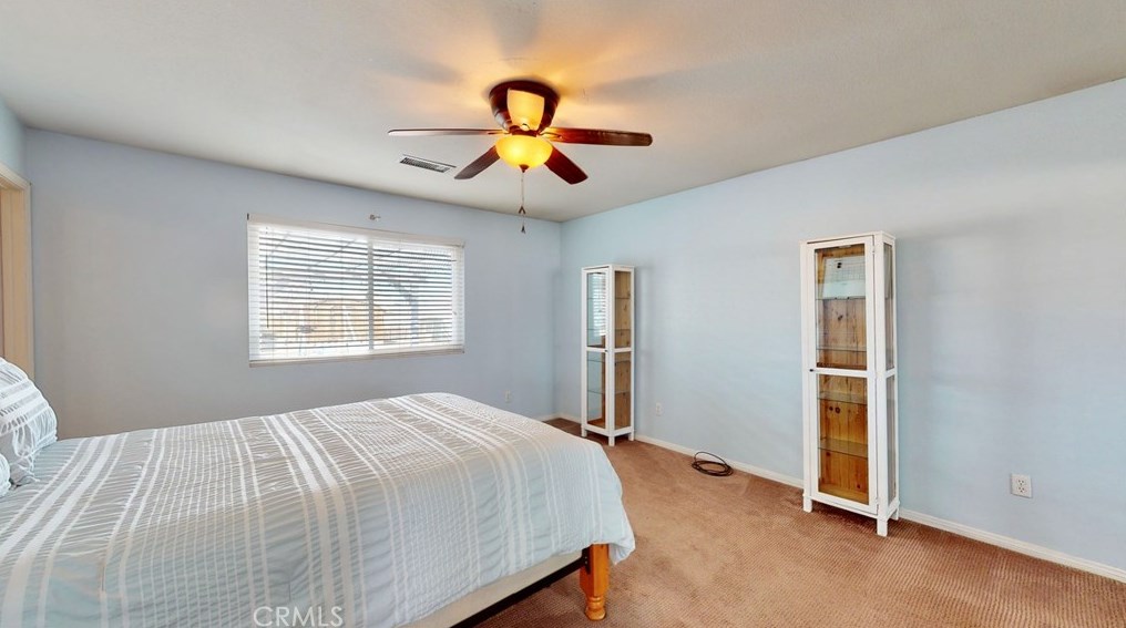 9294 Manteca Ave, Hesperia CA  92345-6461 exterior