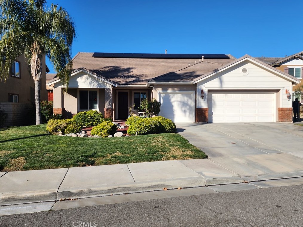 26718 Azalea St, Moreno Valley, CA 92555-3527