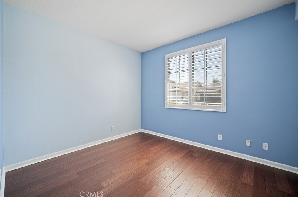 6395 Mulan St, Corona, CA 92880-0794