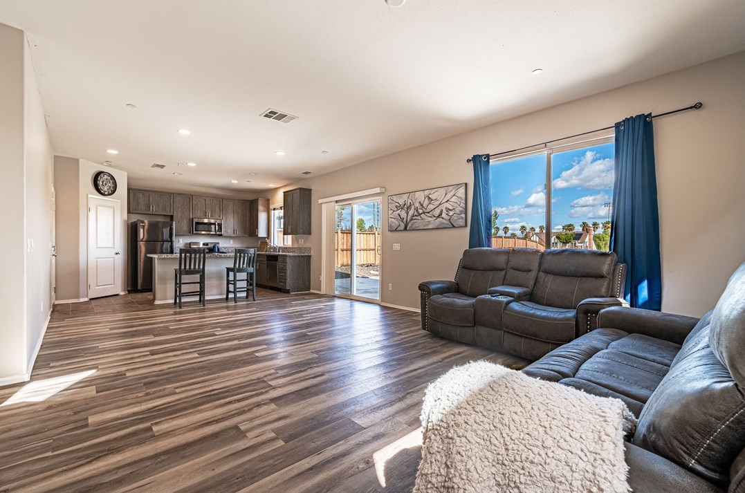 15371 Tiller Ln, Lake Elsinore, CA 92530