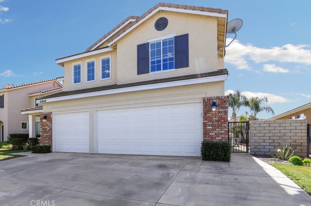 31949 Sage Ct, Winchester, CA 92596-9096
