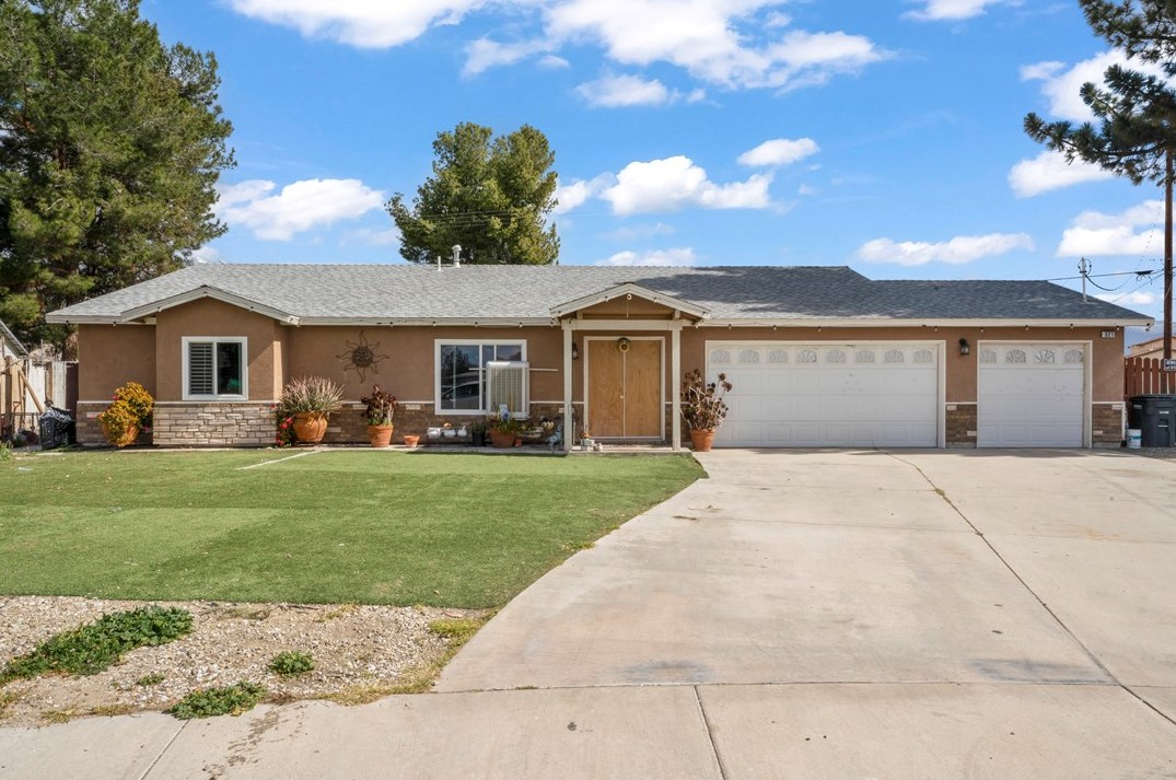 521 S Cecelia Dr, San Jacinto, CA 92583