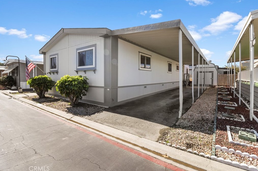 300 N Rampart St #101, Orange, CA 92868