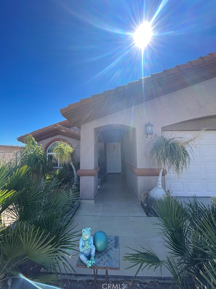 1233 Roselle Ave, Thermal, CA 92274-6562