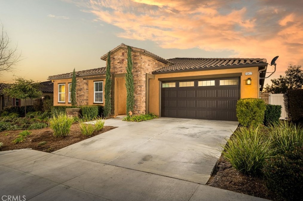 10417 Cloud Haven Dr, Moreno Valley, CA 92557-4211
