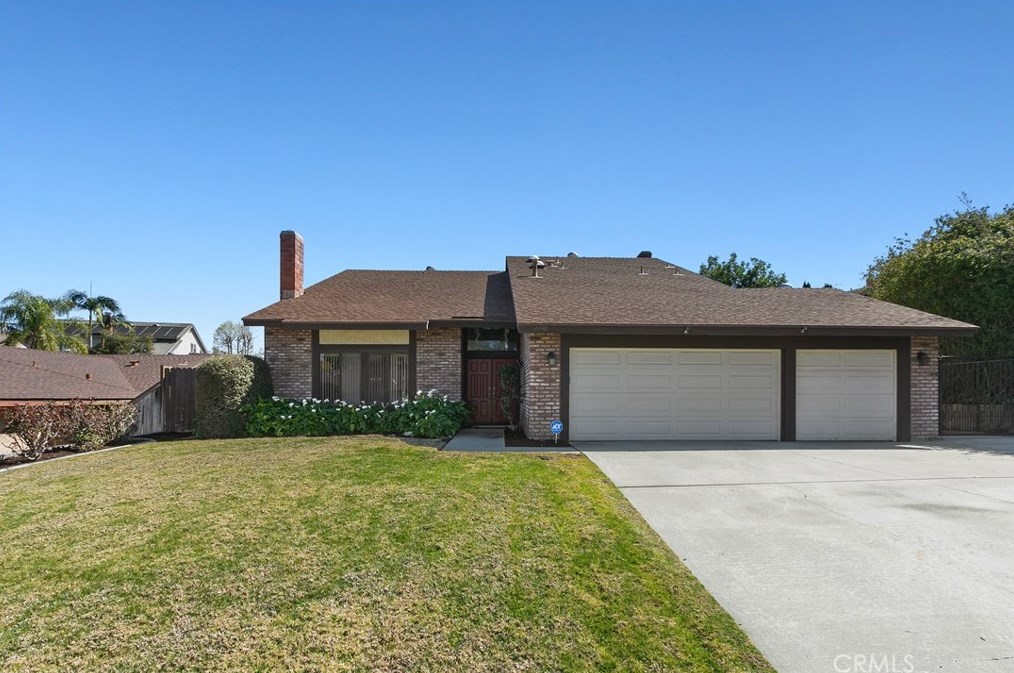 2240 Trafalgar Ave, Riverside, CA 92506