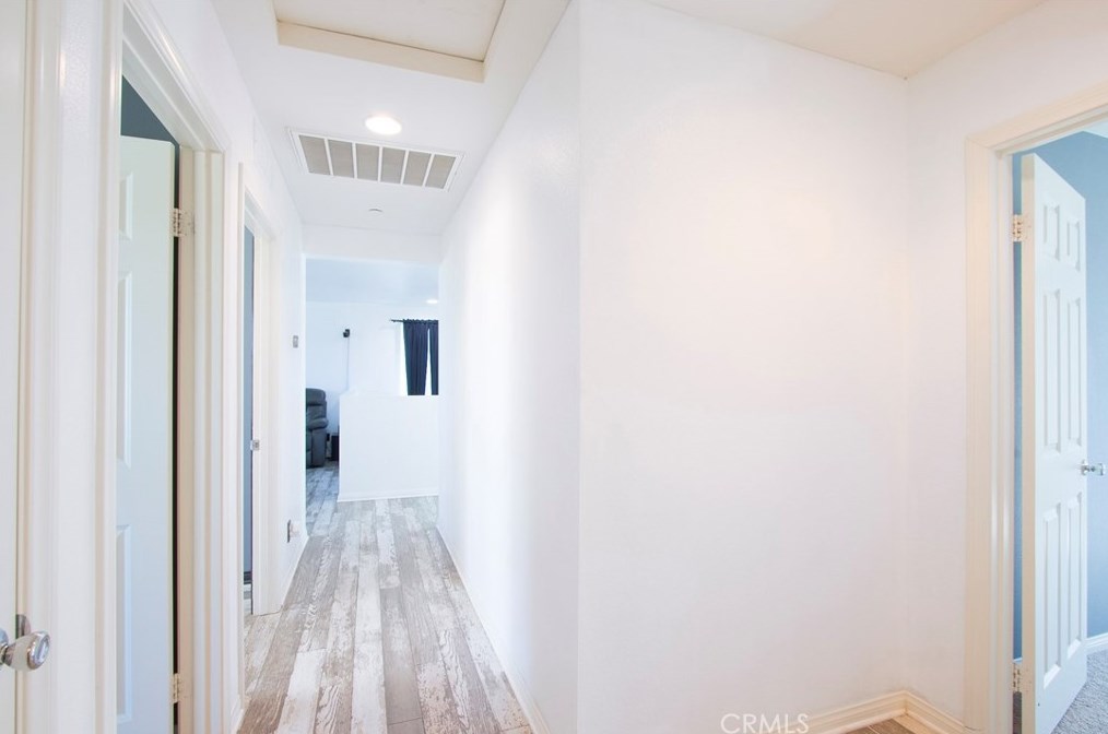 2514 Mulberry Ln, Palmdale CA  93551-6137 exterior