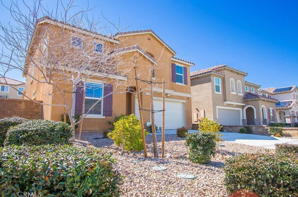 2514 Mulberry Ln, Palmdale, CA 93551