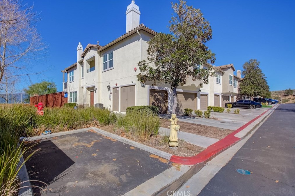 15647 Vista Way #100, Lake Elsinore, CA 92532