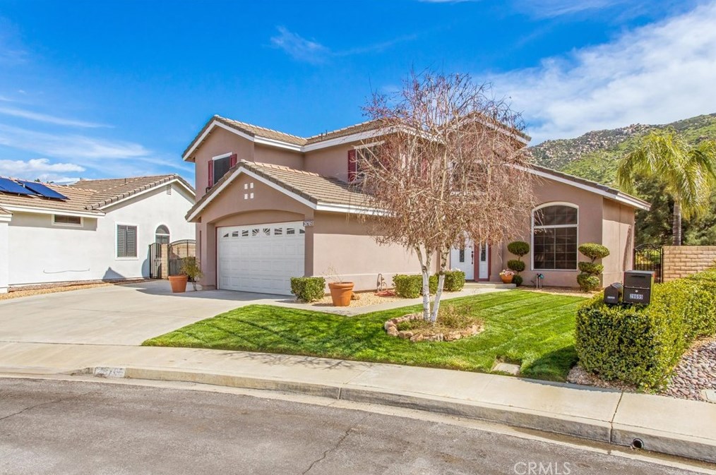 28705 Carnoustie Ave, Moreno Valley, CA 92555-7010