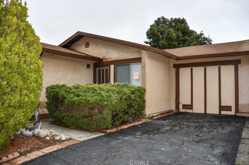 256 Dawn Way, Banning, CA 92220-3238