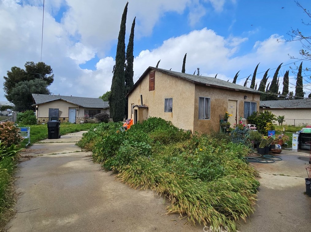 13644 3rd St, Chino, CA 91710