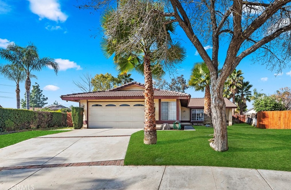 25259 Menominee Ct, Moreno Valley, CA 92553-7167