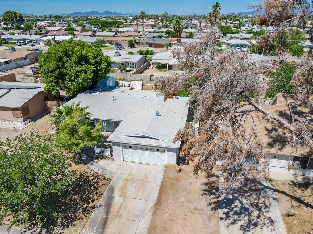 393 10th St, Blythe CA  92225-1832 exterior