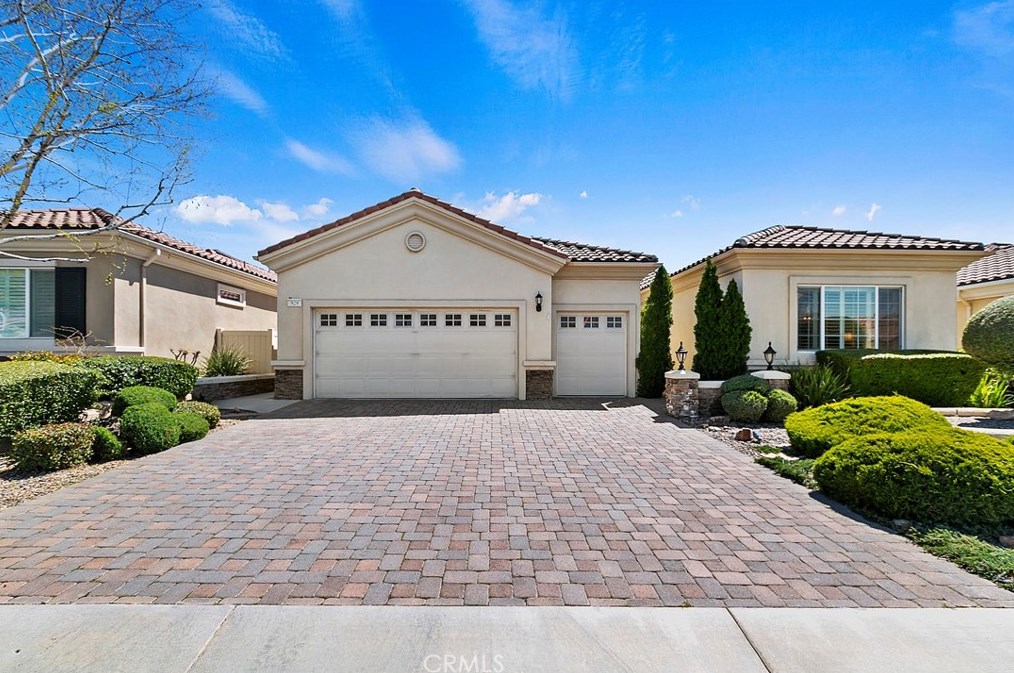 929 Gleneagles Rd, Beaumont, CA 92223-8525