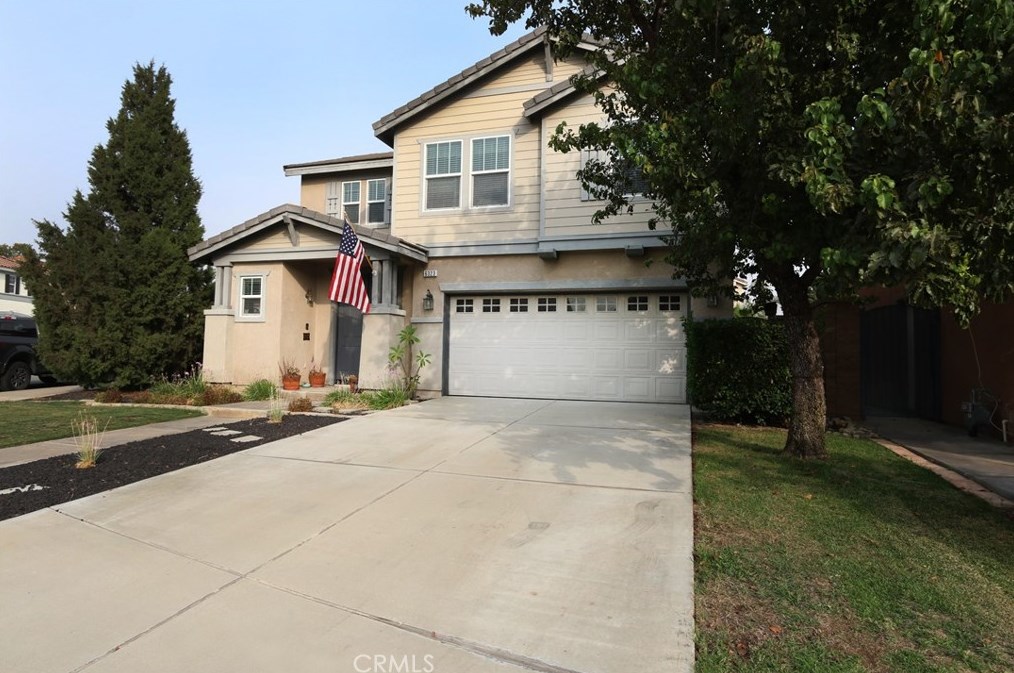 6323 Echo Hills Ln, Fontana, CA 92336-5837