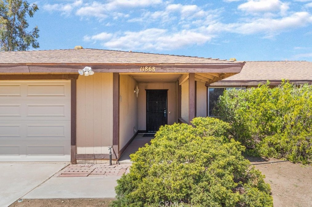11868 Pasco Rd, Apple Valley, CA 92308-7625
