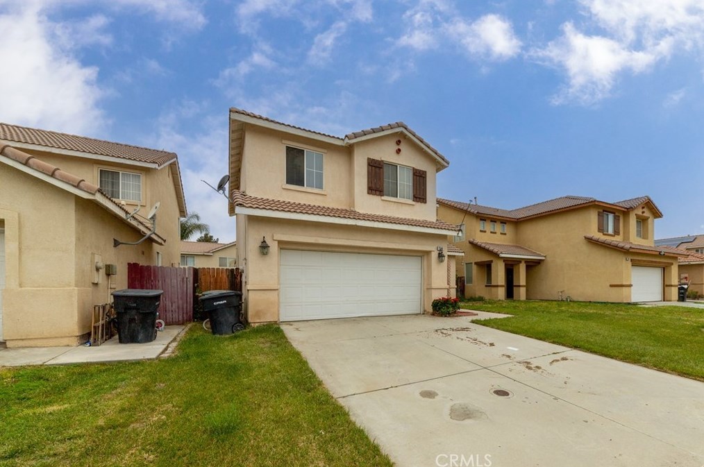 1344 Exeter Ct, San Jacinto, CA 92583