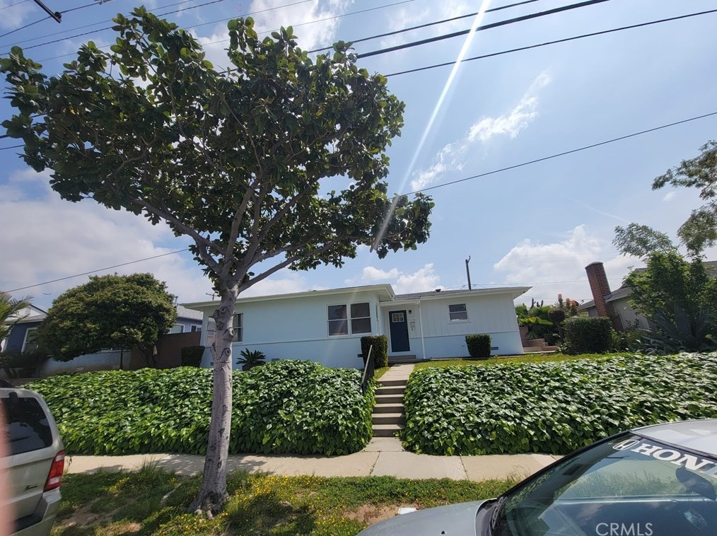 11536 S Van Ness Ave, Hawthorne, CA 90250