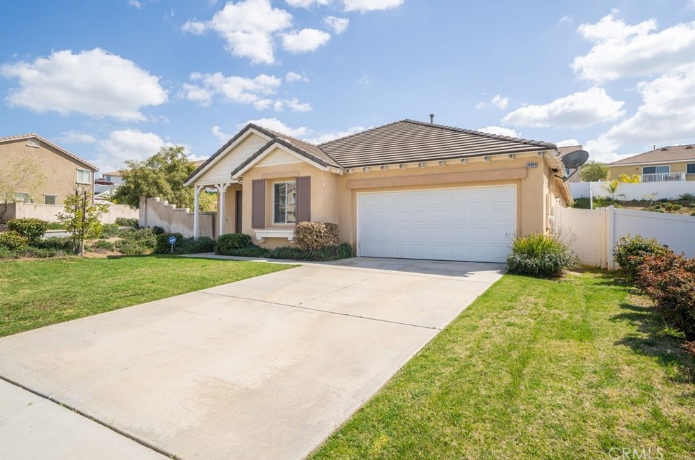 26969 Nucia Dr, Moreno Valley, CA 92555-4984