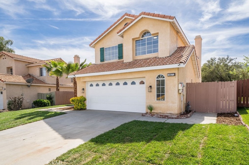 10671 Mendoza Rd, Moreno Valley, CA 92557-3945