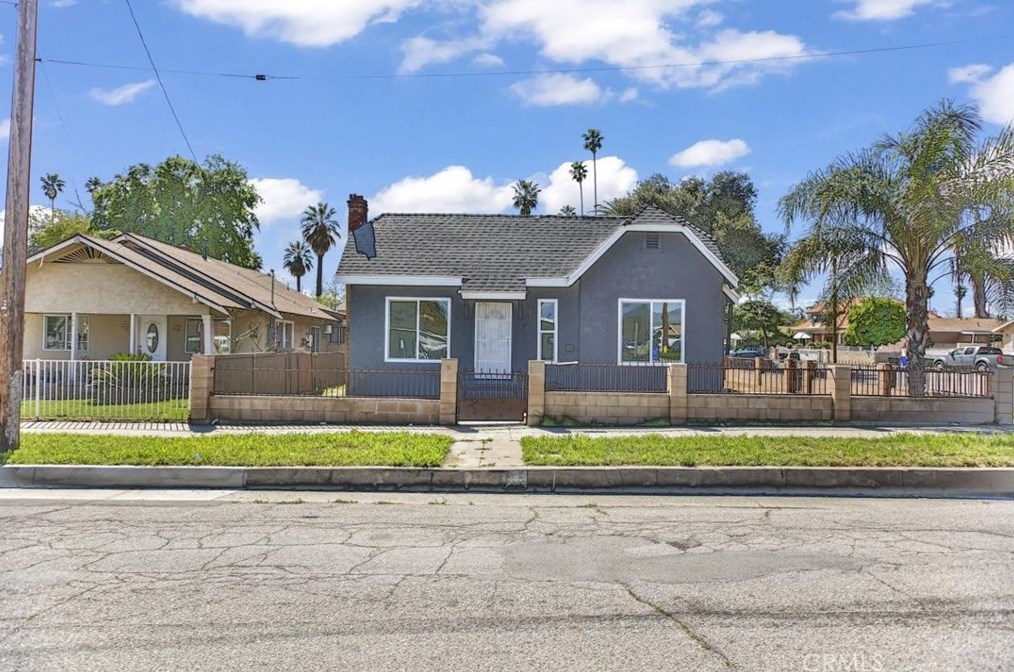 996 N Arrowhead Ave, San Bernardino, CA 92410
