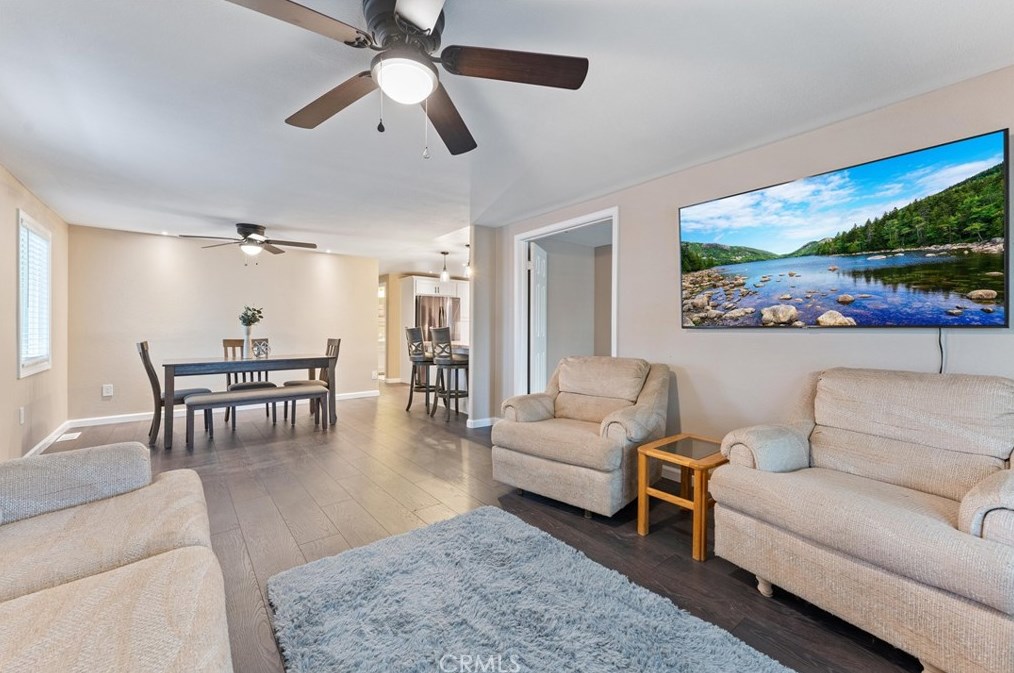 14827 Brentstone St, Moreno Valley CA  92553-3905 exterior