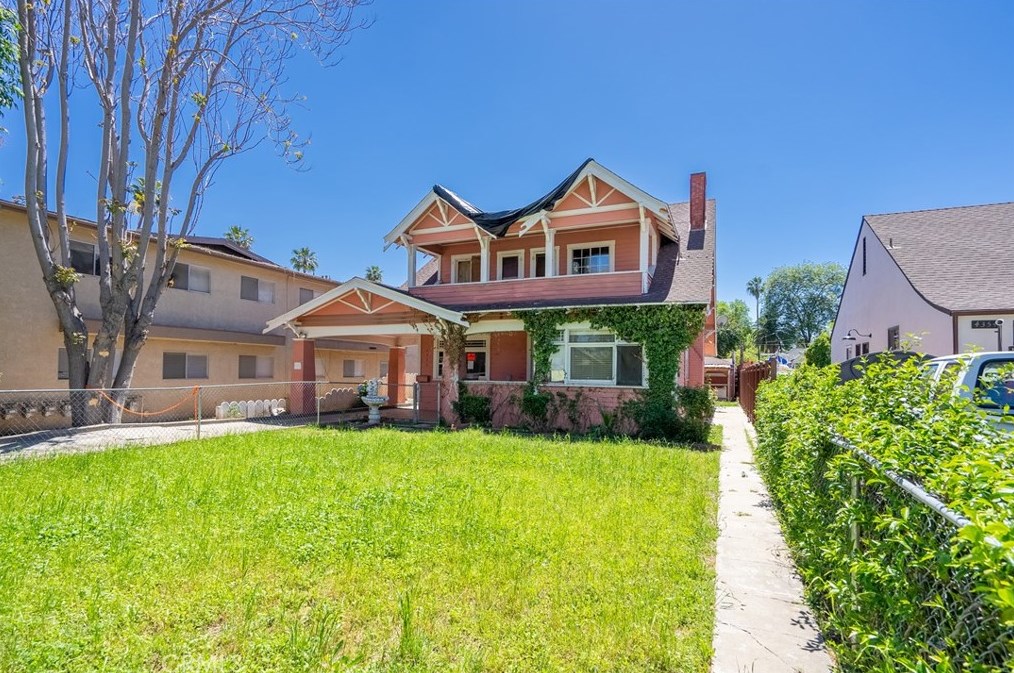 4338 University Ave, Riverside, CA 92501