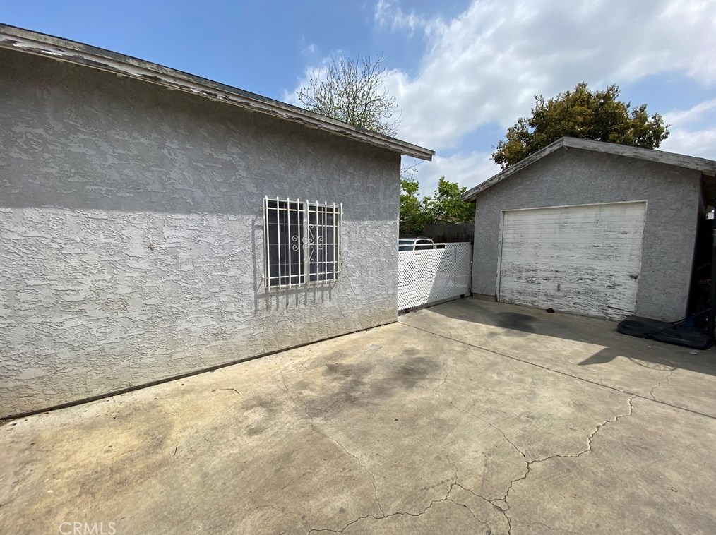 9618 Evers Ave, Los Angeles, CA 90002-2217