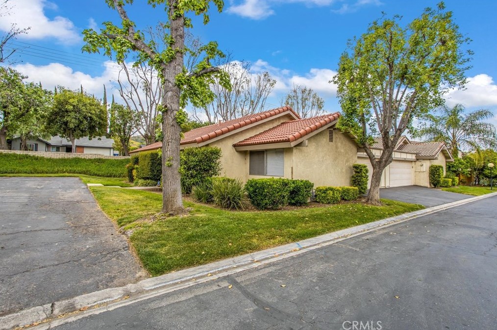 25474 Lawton Ave, Loma Linda, CA 92354