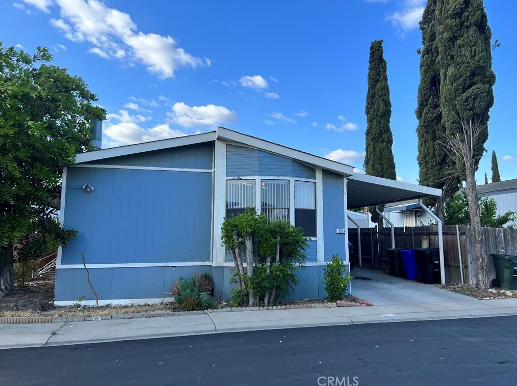 8300 Cherry Ave #23, Fontana, CA 92335