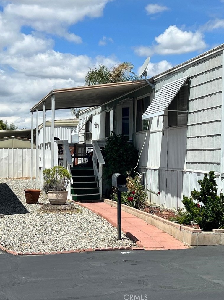 26871 Alessandro Blvd #31, Moreno Valley, CA 92555