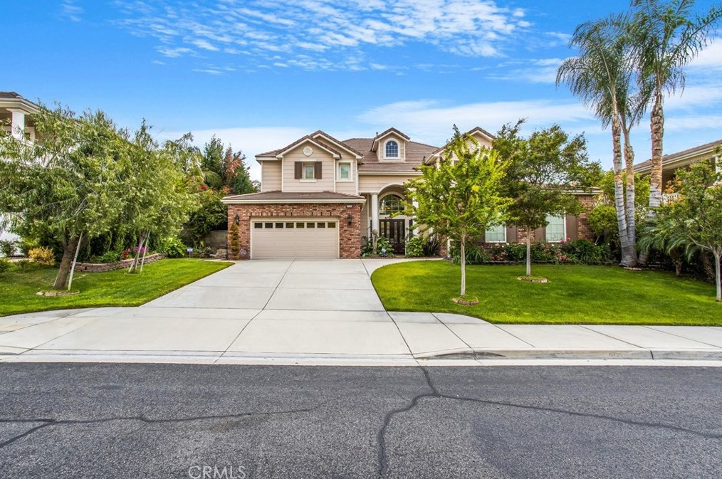 30569 Mc Lean St, Highland, CA 92346