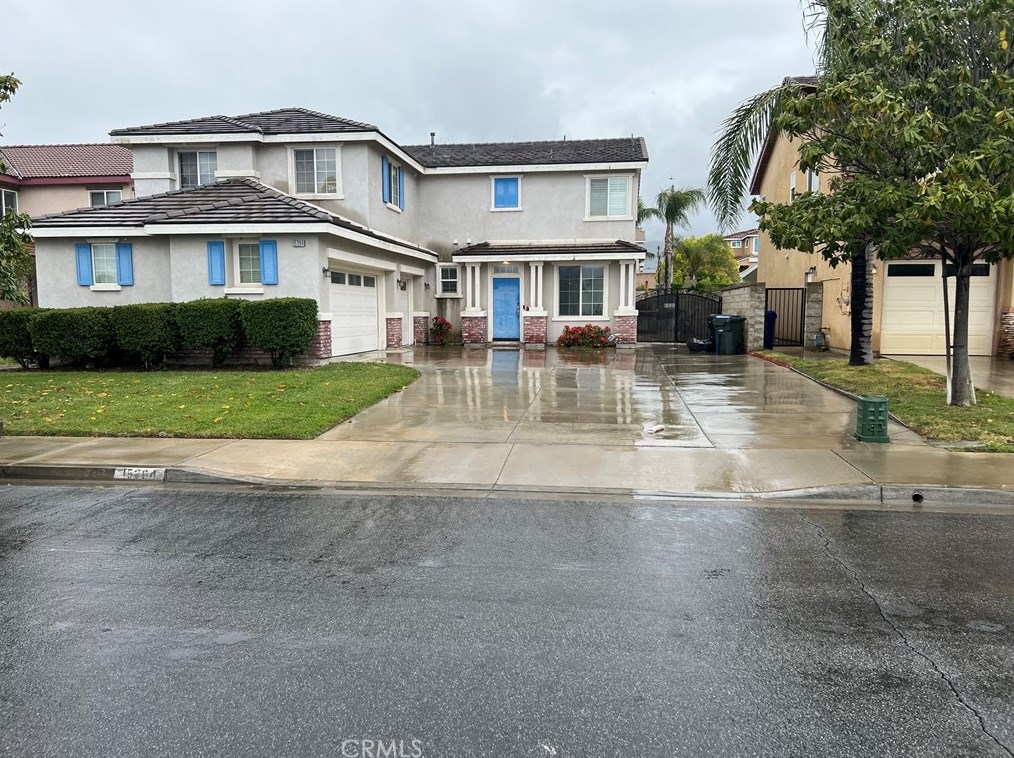 15264 Rosewood Cir, Fontana, CA 92336-5215