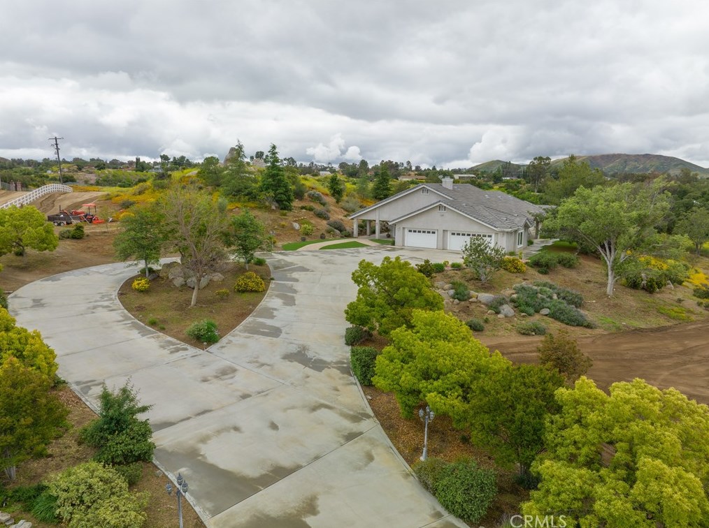 17641 Santa Rosa Mine Rd, Perris, CA 92570