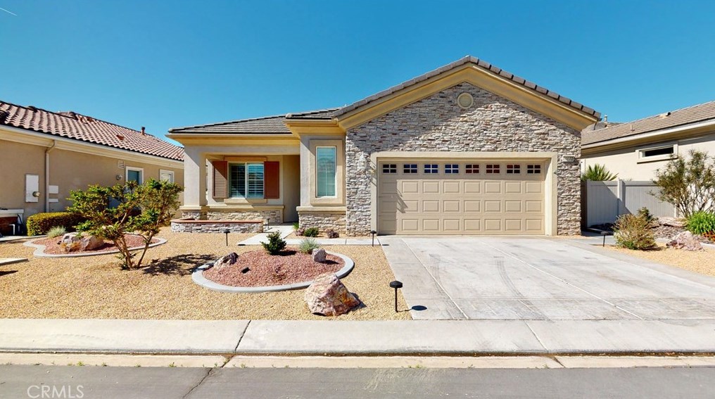 11072 Rockaway Glen Rd, Apple Valley, CA 92308-3610