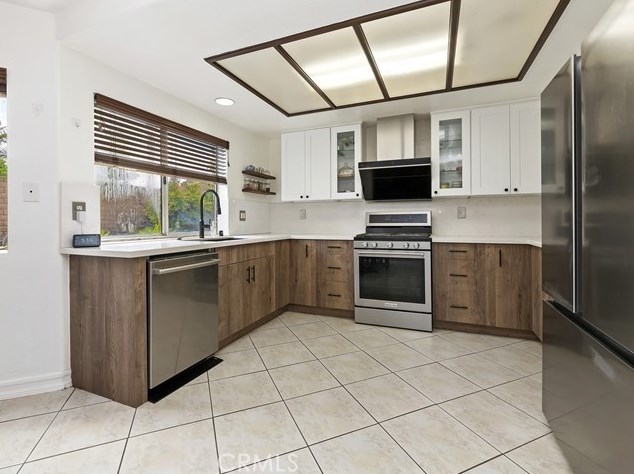 1801 Carolann St, Pomona CA  91766-5576 exterior