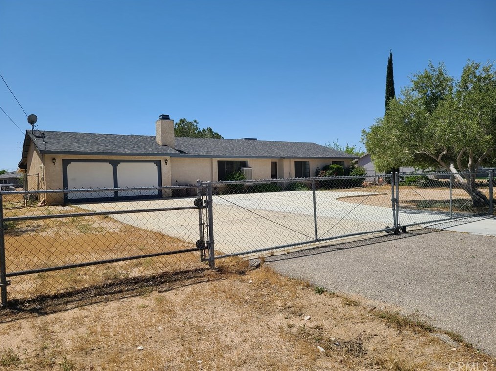 15043 Mesa St, Hesperia, CA 92345