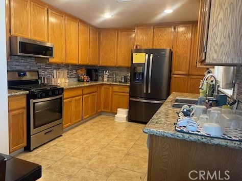 18436 Owatonna Rd, Apple Valley, CA 92307-4524