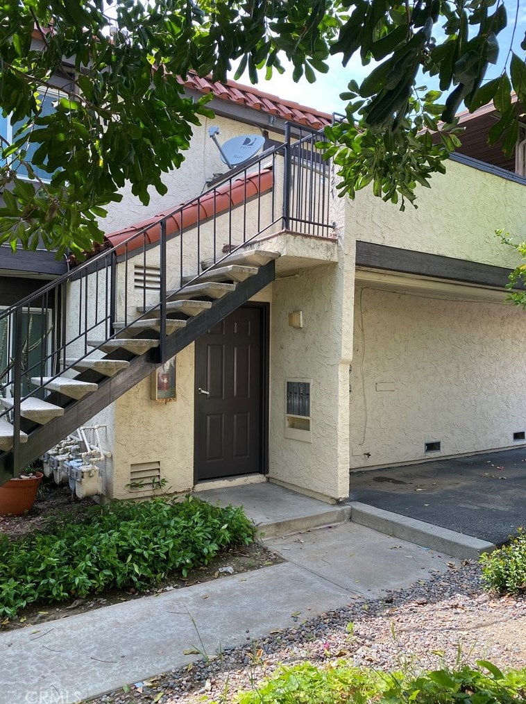 1427 1st St #d, Duarte, CA 91010