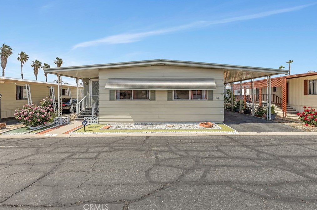 2205 W Acacia Ave #52, Hemet, CA 92545