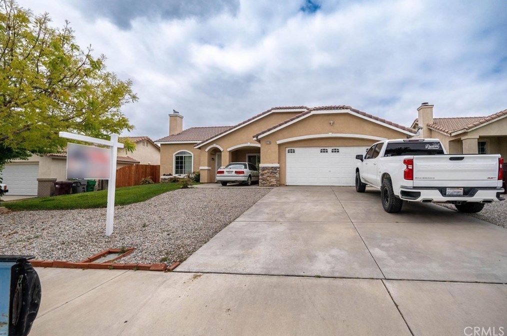 3779 Palm Dr, Banning, CA 92220